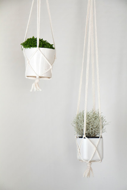 Springtime Decoration Tutorial DIYs- Macrame Plant Hangers